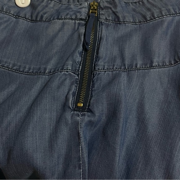 SALE&Discounted shipping!! HD in Paris Denim asymmetrical knee length skirt - Picture 8 of 16